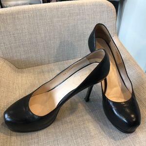 YSL Saint Laurent  TRIBUTE pumps